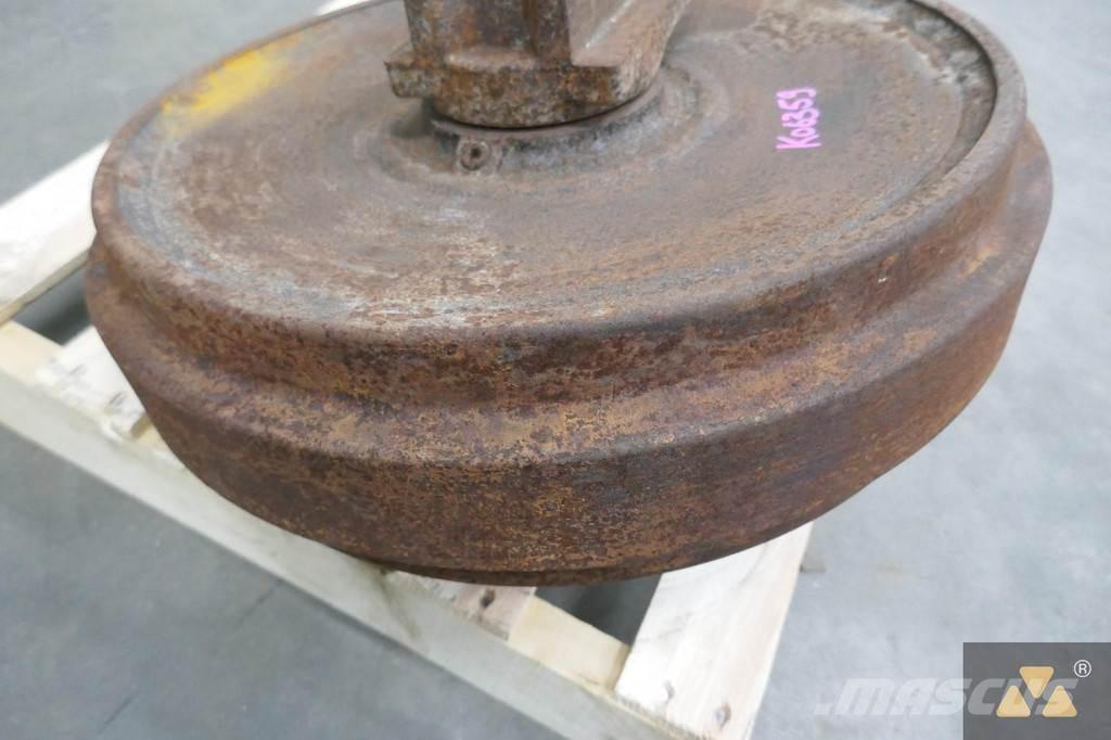 CAT 521-3233 Ελαστικά και ζάντες