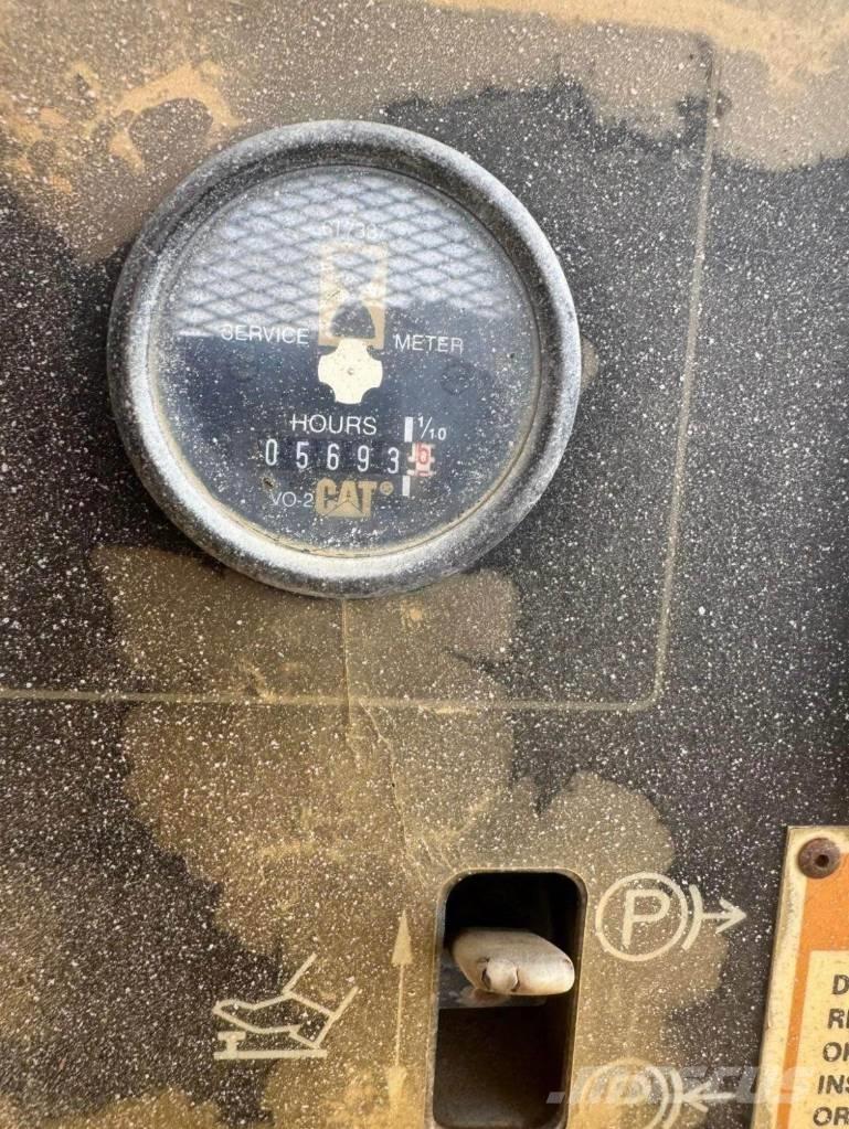 CAT D4C3 Μπουλντόζες με ερπύστριες