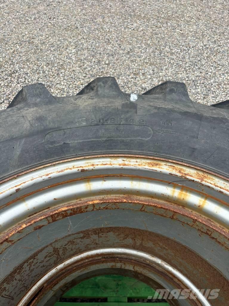  Tvillinghjul 20.8R42 Ελαστικά και ζάντες