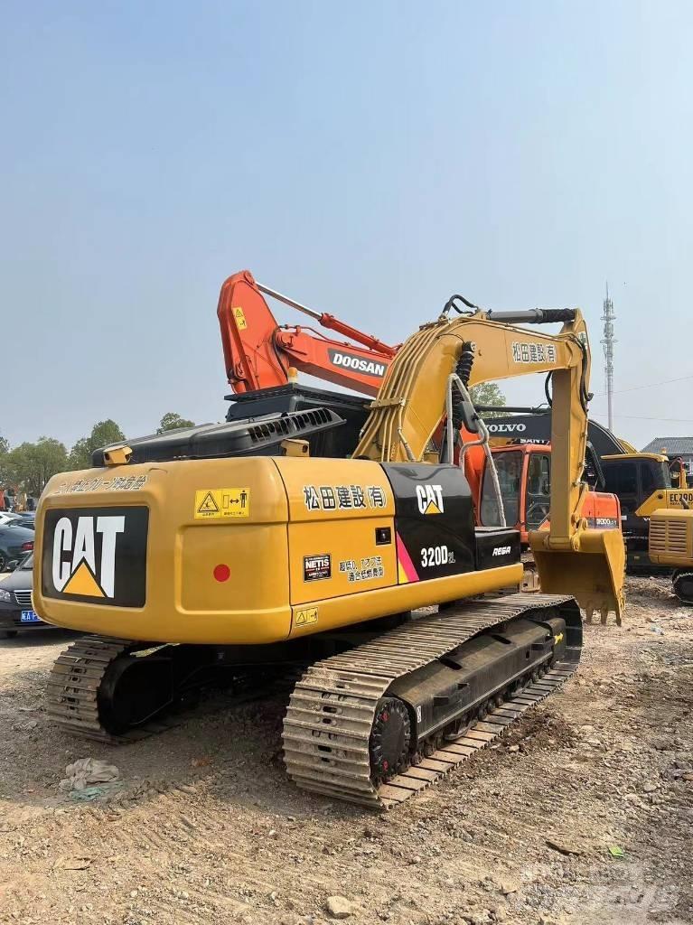 CAT 320 D Εκσκαφείς με ερπύστριες