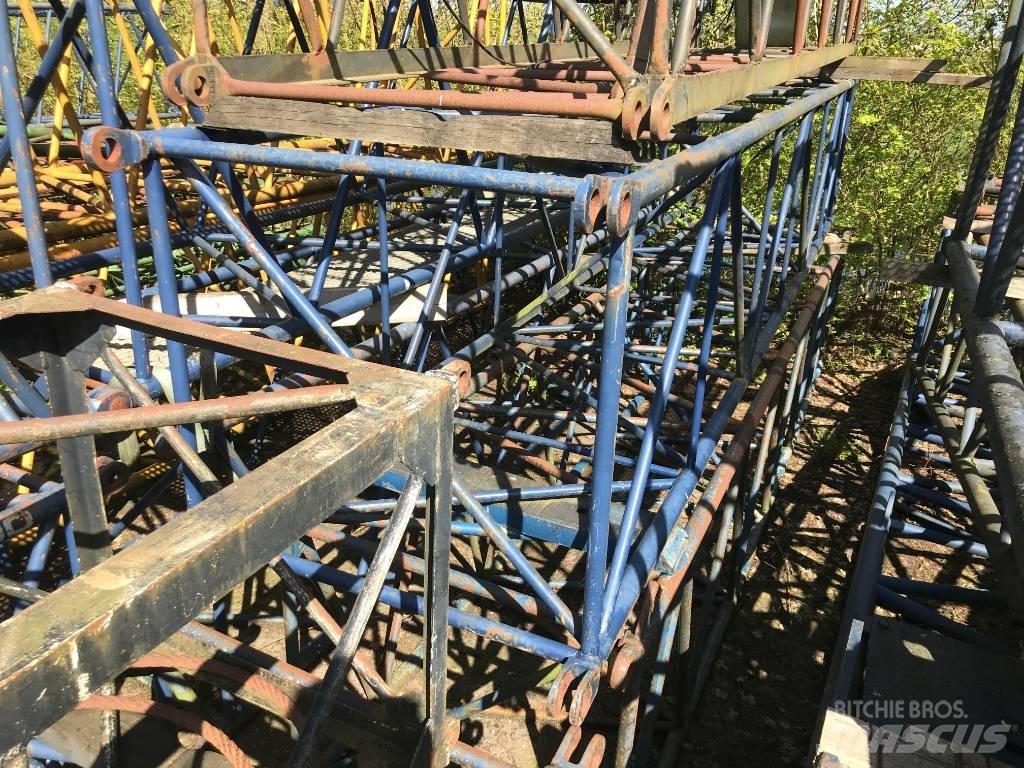  Several boom parts Εξαρτήματα και εξοπλισμός για γερανούς