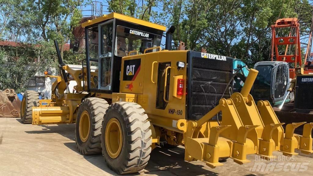 CAT 140 K Γκρέιντερς