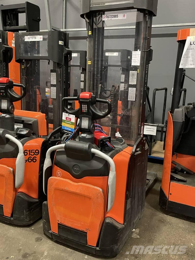 Toyota SPE140L Παλετοφόρα πεζού χειριστή με ιστό