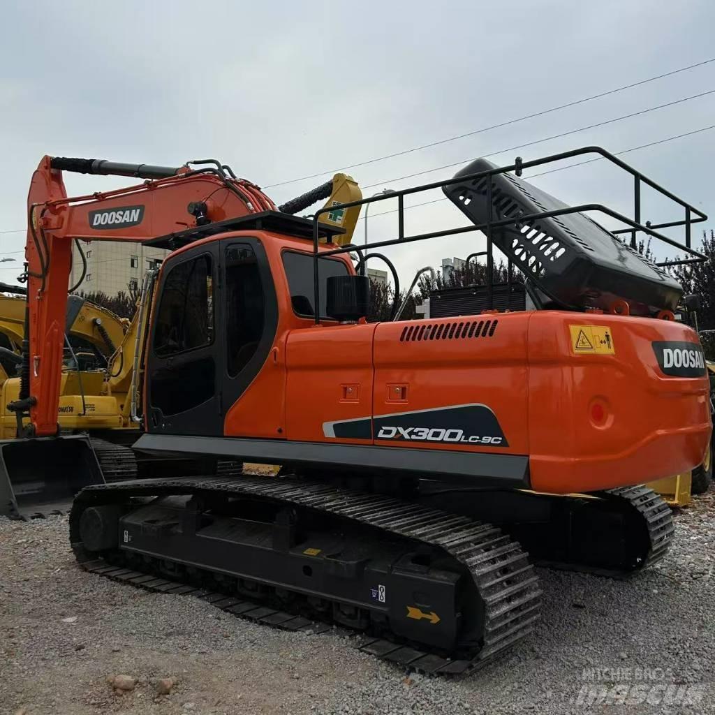 Doosan 300LC-9C Εκσκαφείς με ερπύστριες
