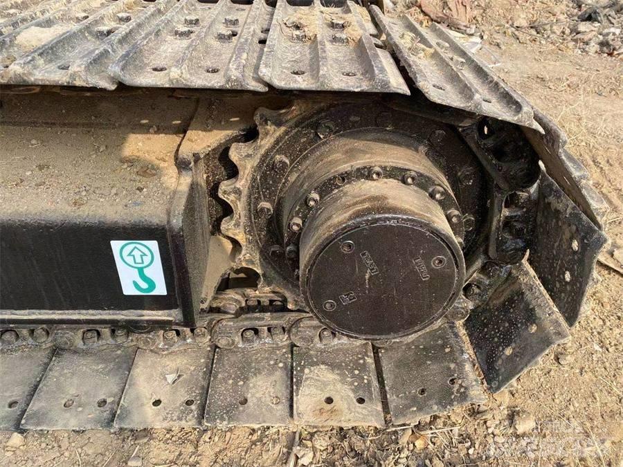 Hitachi EX75 Εκσκαφείς με ερπύστριες