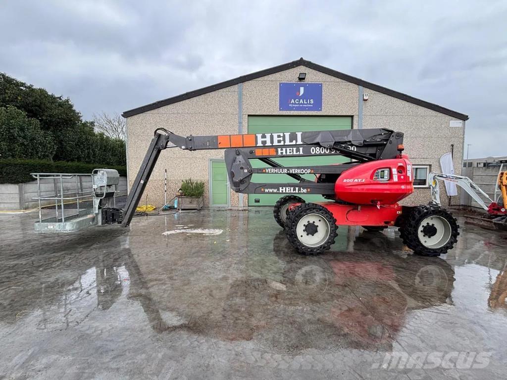 Manitou 200 ATJ Ανυψωτήρες με αρθρωτό βραχίονα