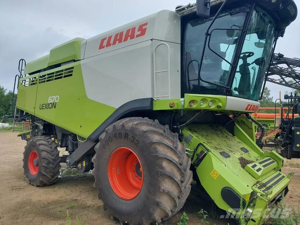 CLAAS Lexion 670 Θεριζοαλωνιστικές μηχανές