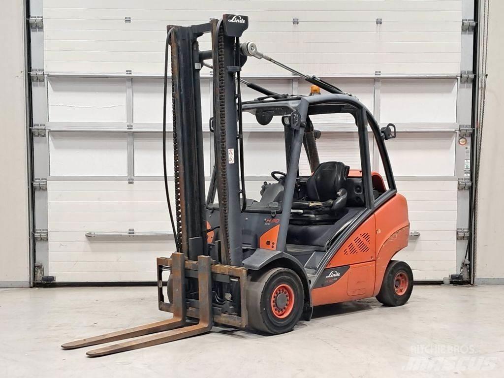 Linde H30T-02 Περονοφόρα ανυψωτικά κλαρκ με φυσικό αέριο LPG