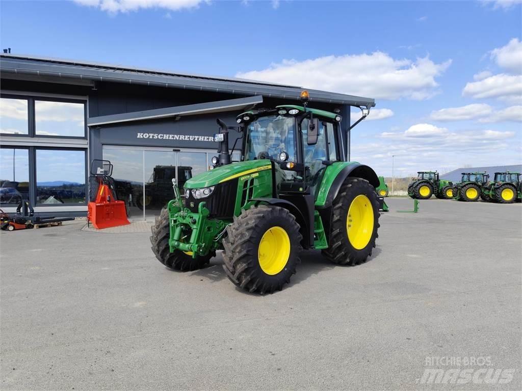 John Deere 6100M Τρακτέρ