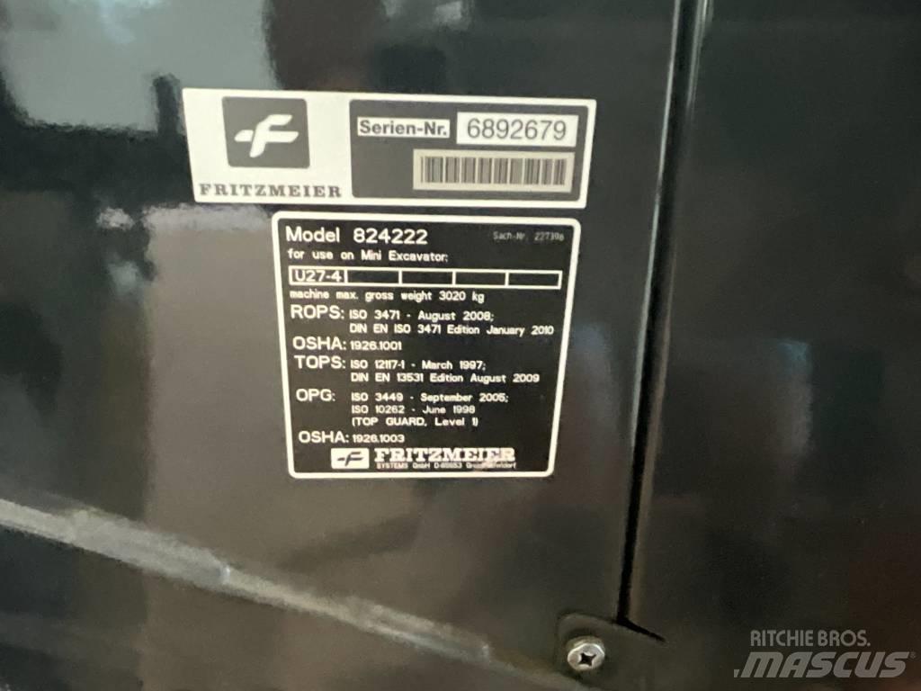 Kubota U 27-4 Καμπίνες και εσωτερικό