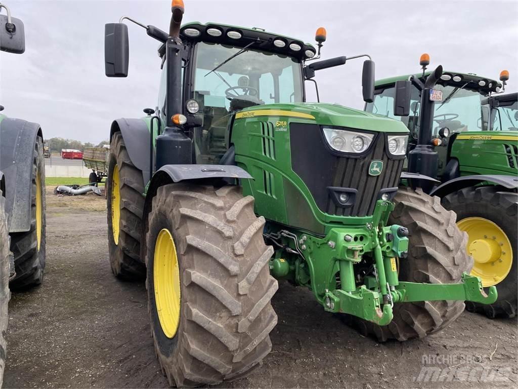 John Deere 6215R Τρακτέρ