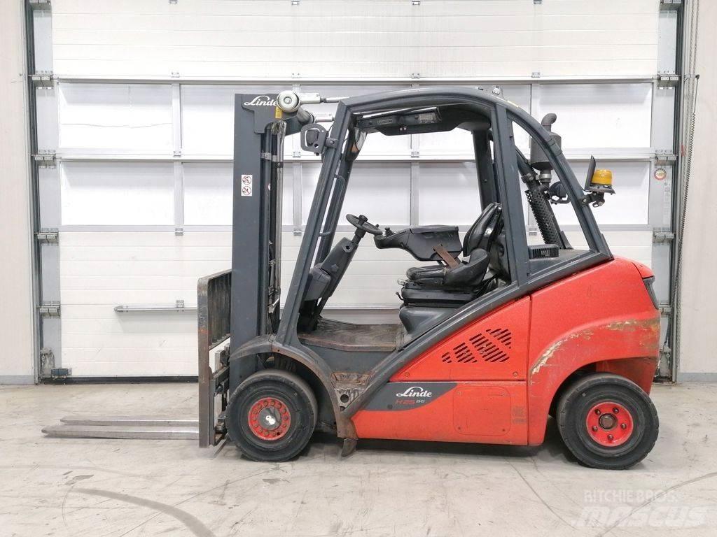 Linde H25D-02 Πετρελαιοκίνητα Κλαρκ