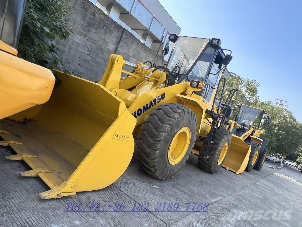 Komatsu WA320 Φορτωτές με λάστιχα (Τροχοφόροι)