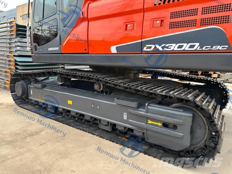 Doosan DX 300LC-9C Εκσκαφείς με ερπύστριες