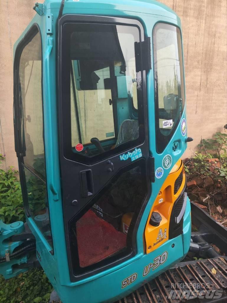 Kubota U 30 Εκσκαφάκι (διαβολάκι) < 7t