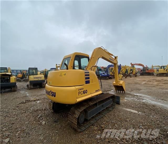 Komatsu PC 60 Εκσκαφείς με ερπύστριες