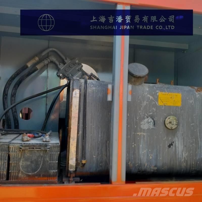 Hitachi KH 150-3 Γερανοί με ερπύστριες