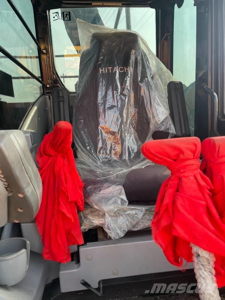 Hitachi ZX 240 Εκσκαφείς με ερπύστριες