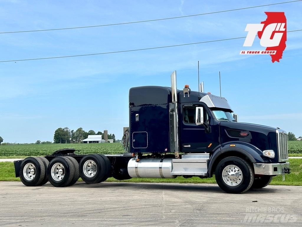 Peterbilt 567 Τράκτορες