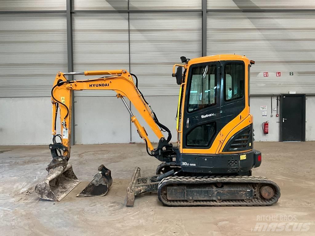 Hyundai R30 Z-9AK Εκσκαφάκι (διαβολάκι) < 7t