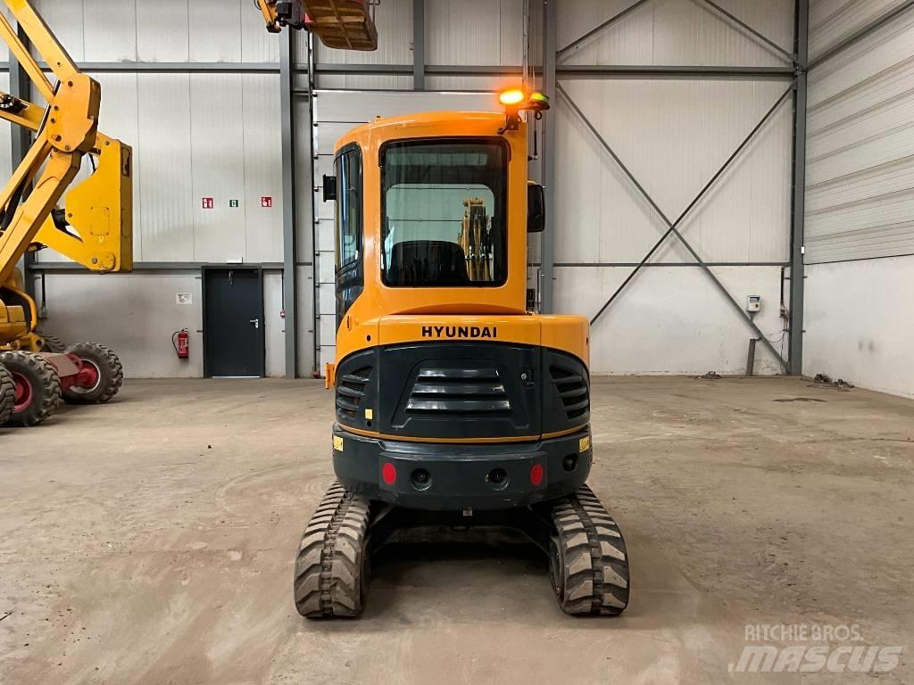 Hyundai R30 Z-9AK Εκσκαφάκι (διαβολάκι) < 7t