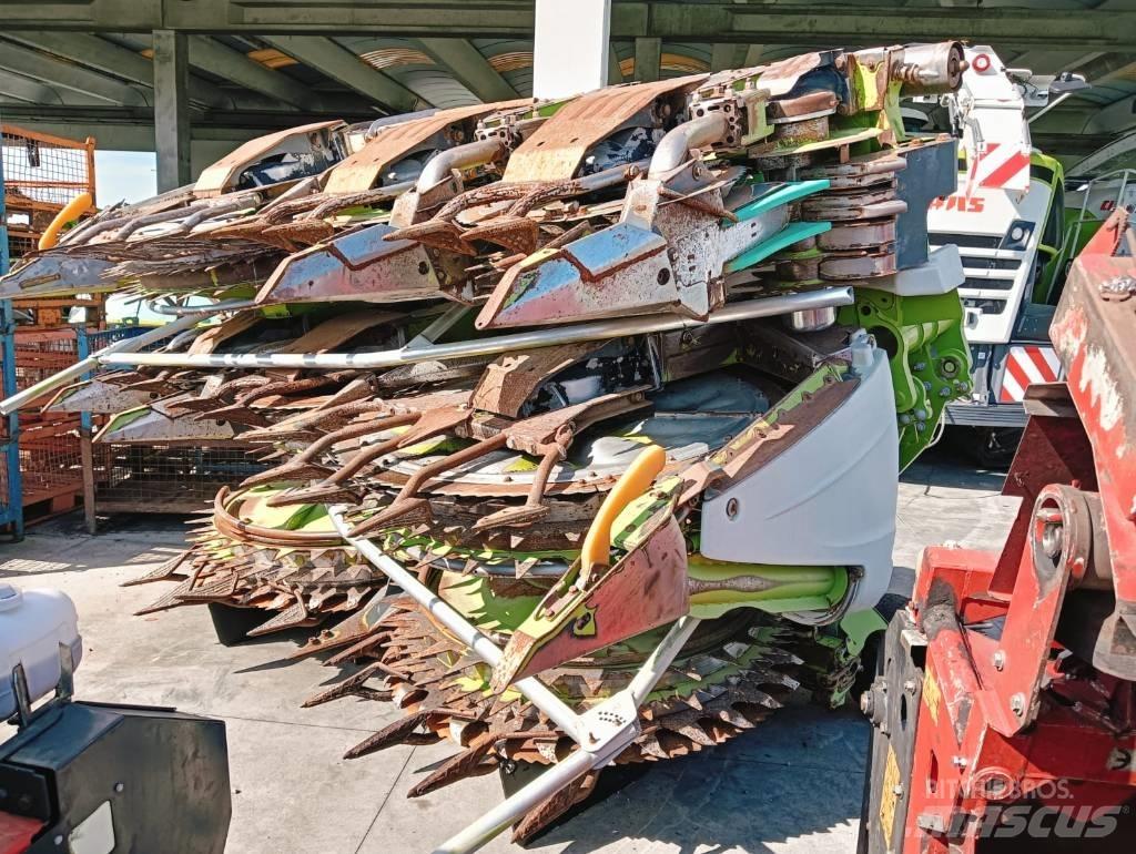 CLAAS Orbis 900 Αξεσουάρ μηχανών σανού και χορτονομής