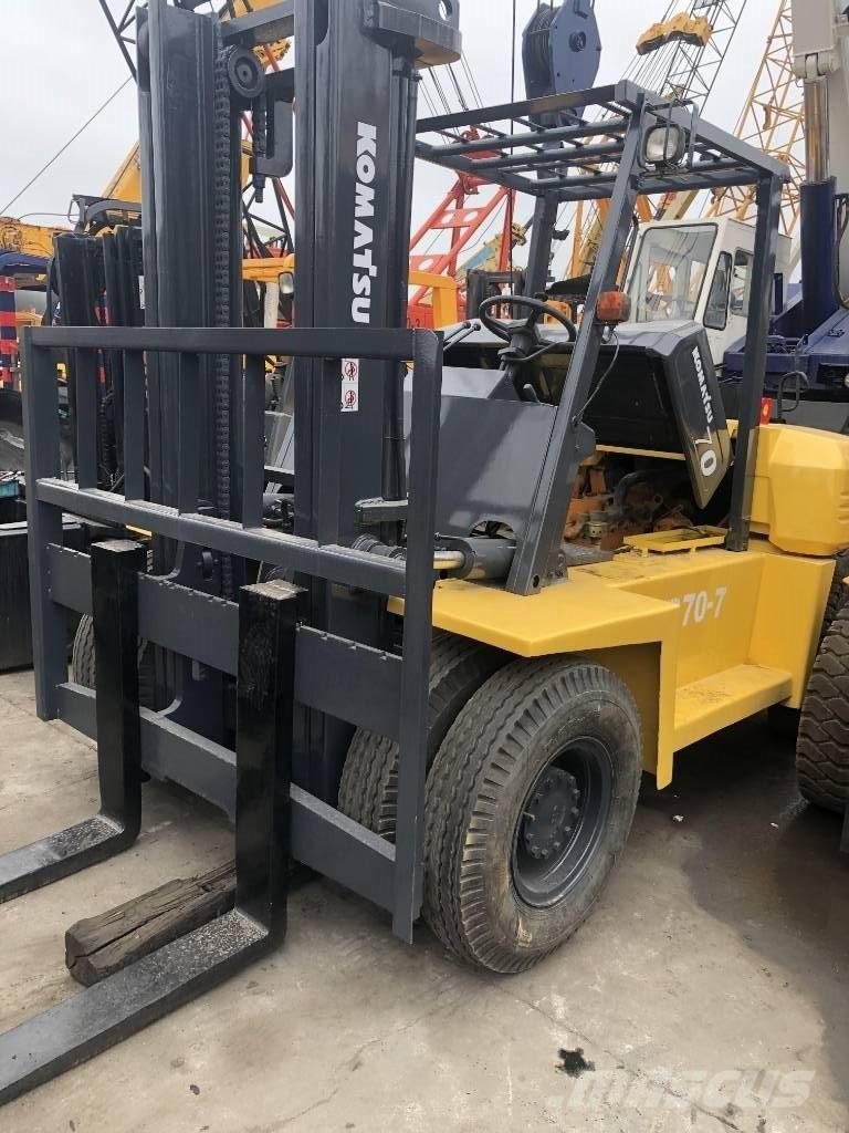 Komatsu 7 Ton Πετρελαιοκίνητα Κλαρκ