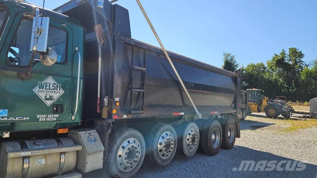 Mack CTP613 Φορτηγά Ανατροπή