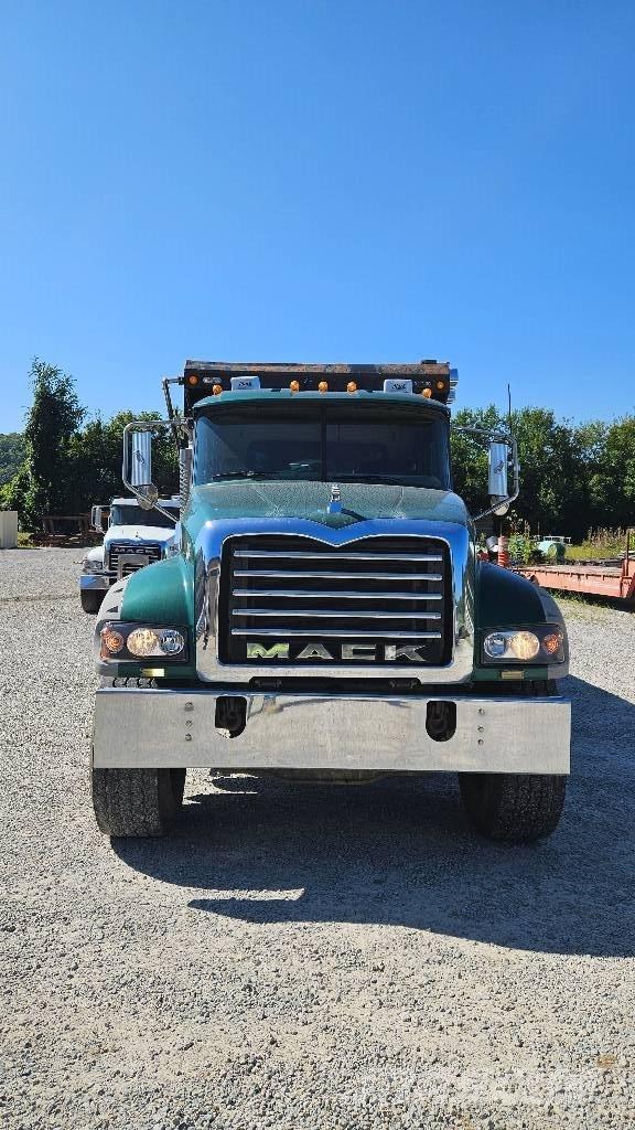 Mack CTP613 Φορτηγά Ανατροπή