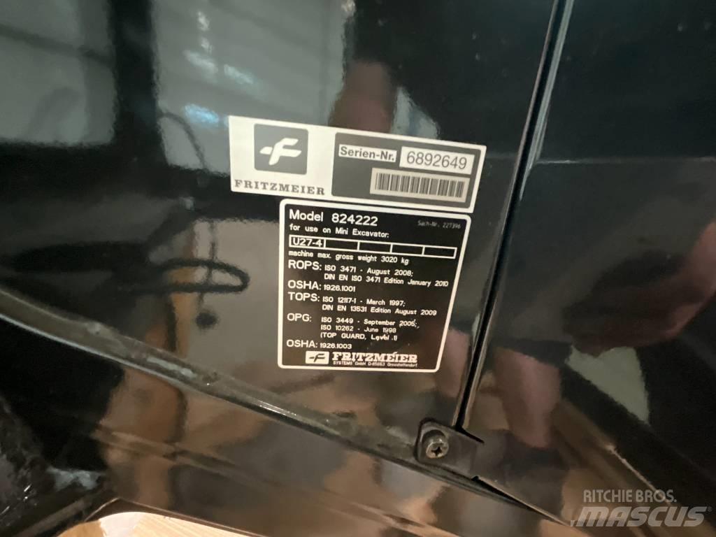 Kubota U 27-4 Καμπίνες και εσωτερικό