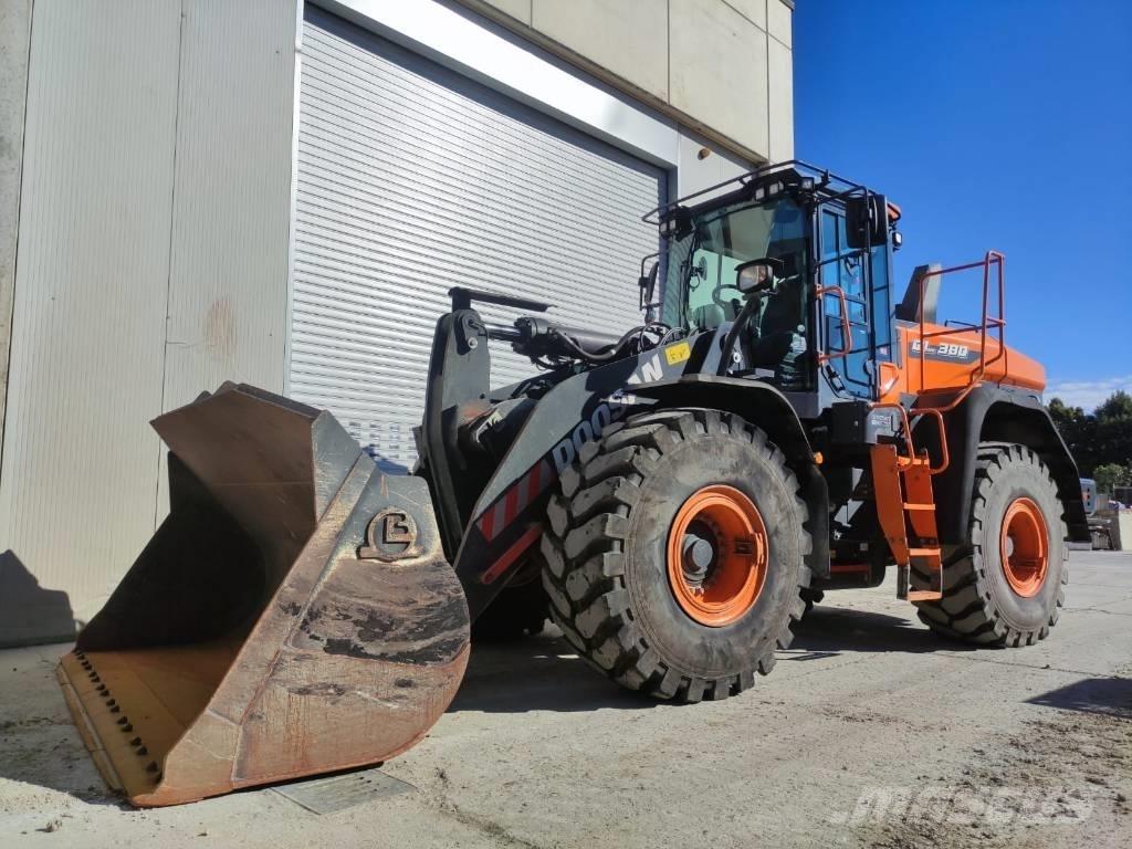 Doosan DL 380-7 Φορτωτές με λάστιχα (Τροχοφόροι)