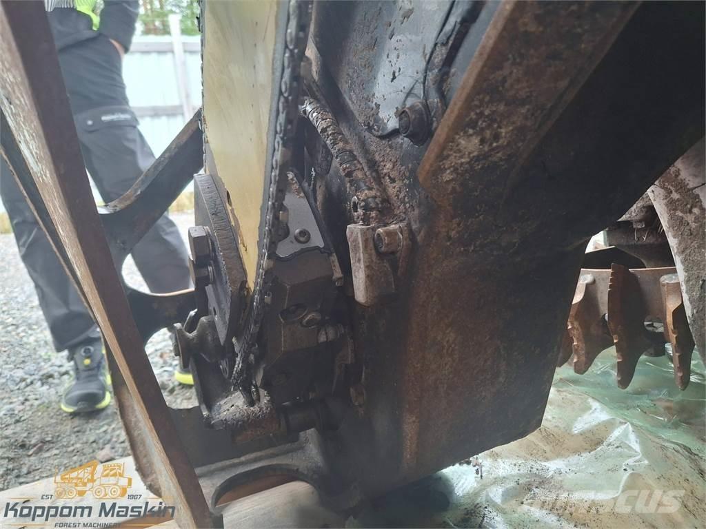 Komatsu C124 Κεφαλές συλλεκτικών μηχανών