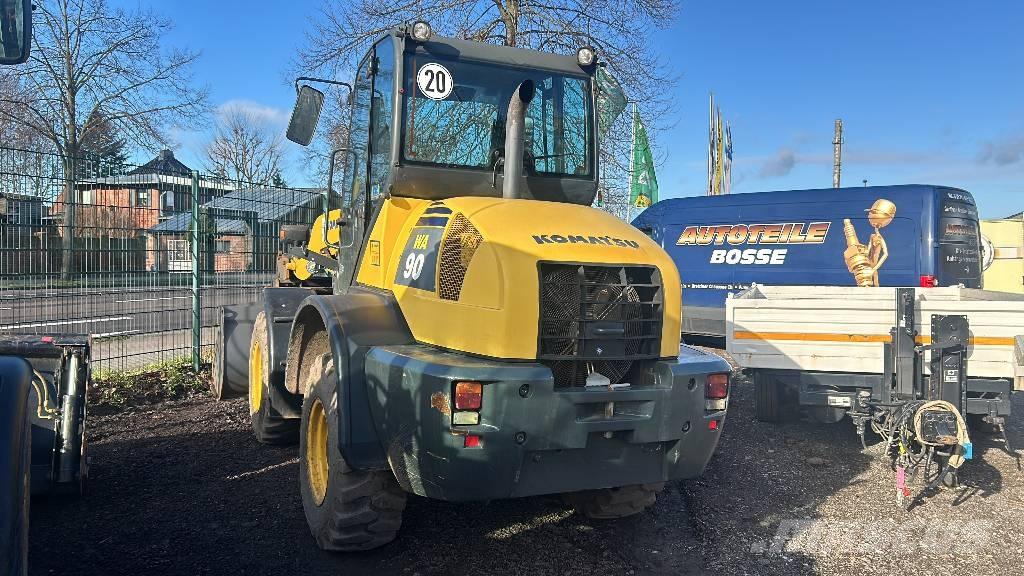 Komatsu WA 90 Φορτωτές με λάστιχα (Τροχοφόροι)