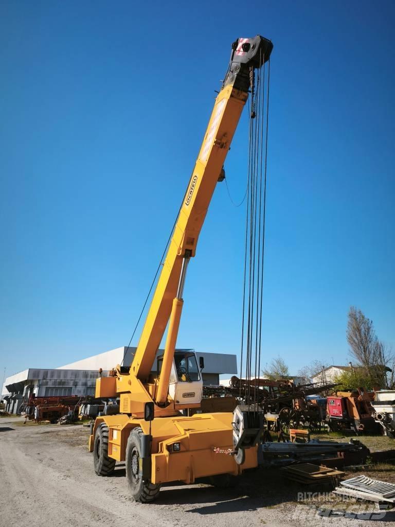 Locatelli Gril 835 Γερανοί ανώμαλου εδάφους