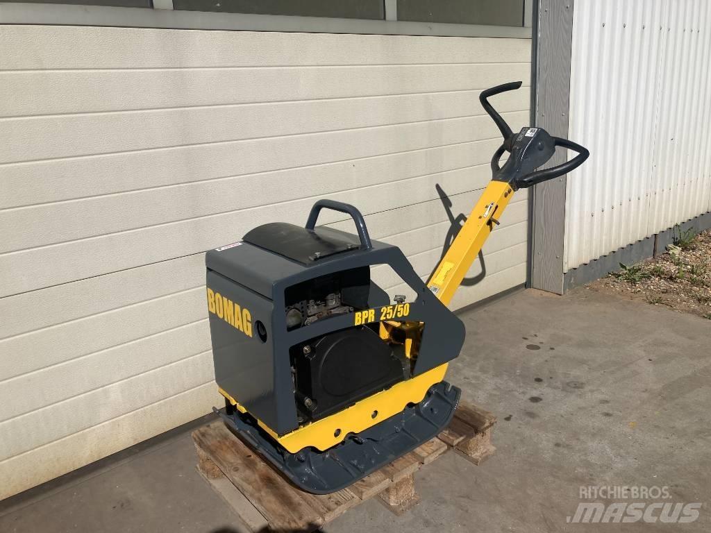 Bomag BPR 25/50 Επίπεδοι κόπανοι