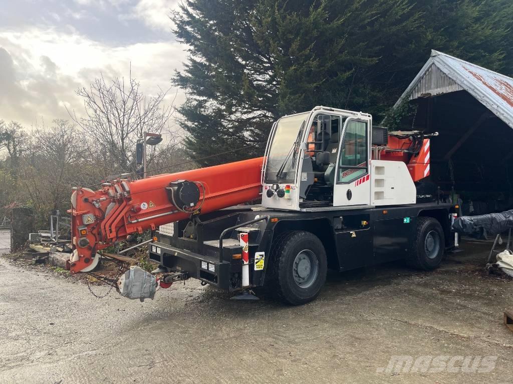 Demag AC 30 City Γερανοί παντός εδάφους