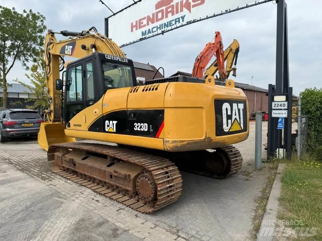 CAT 323DL (320DL) Εκσκαφείς με ερπύστριες