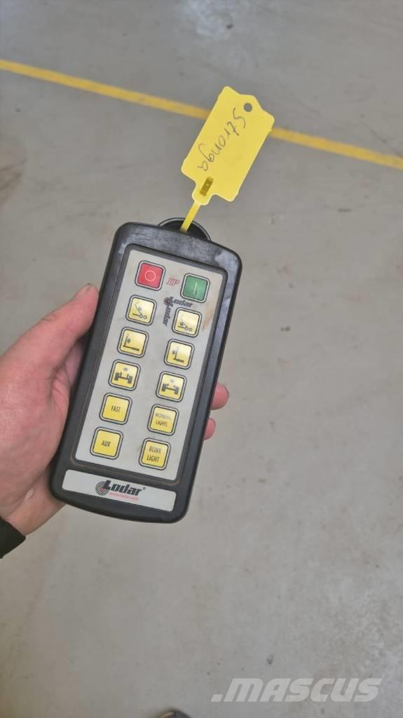 Stronga HL210ST Τρέιλερ ανύψωσης με άγκιστρο