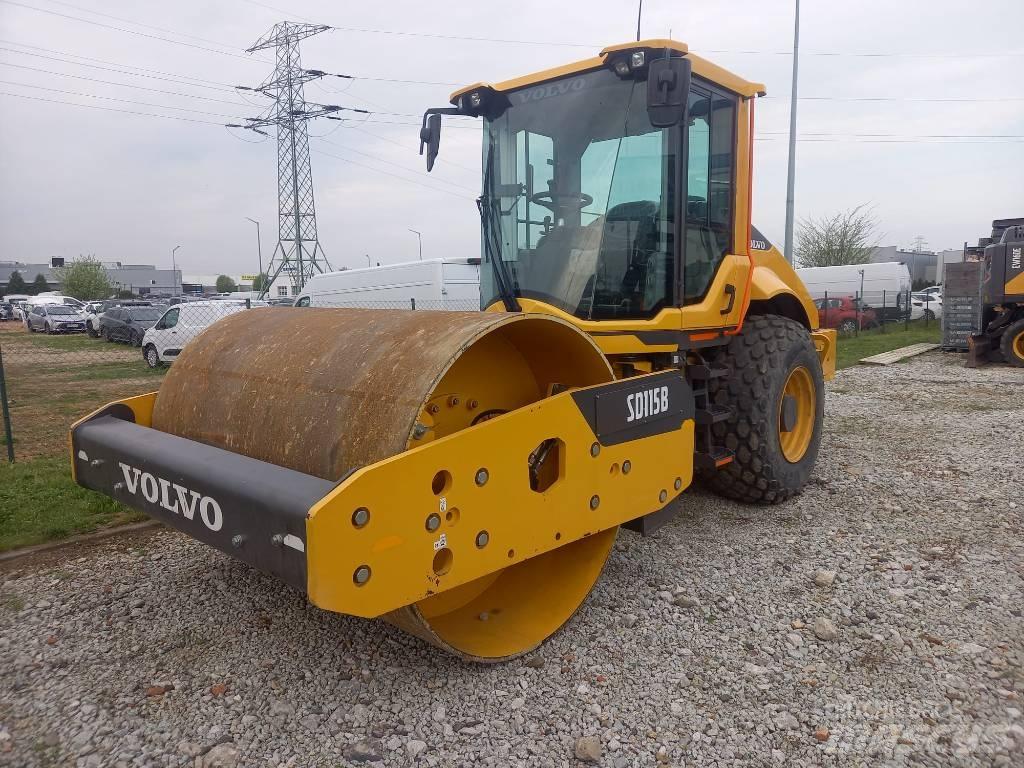 Volvo SD 115 B Οδοστρωτήρες μονού κυλίνδρου