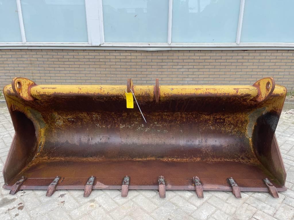 CAT Backhoe bucket Κουβάδες