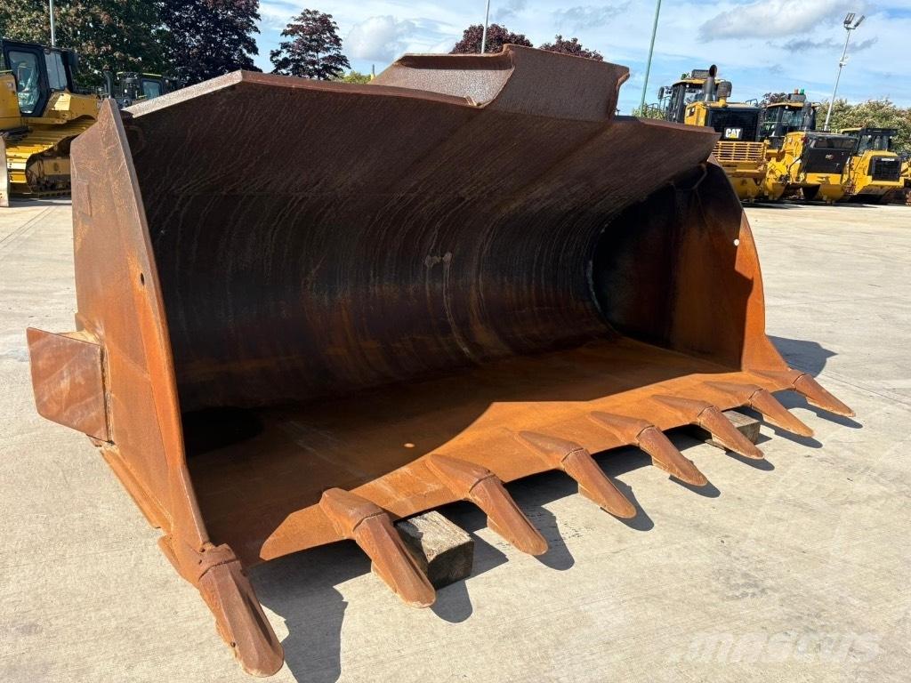 CAT 980 Bucket Κουβάδες