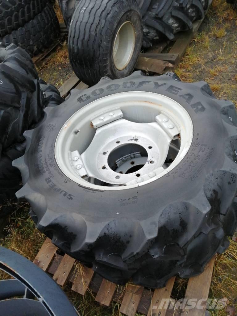 Goodyear 12,4r24 Ελαστικά και ζάντες