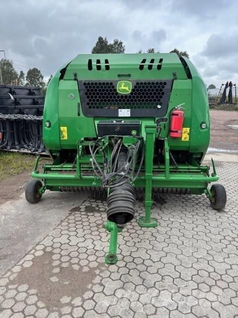 John Deere F 440 R Πρέσες κυλινδρικών δεμάτων