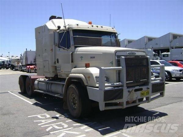 Freightliner FL112 Τράκτορες