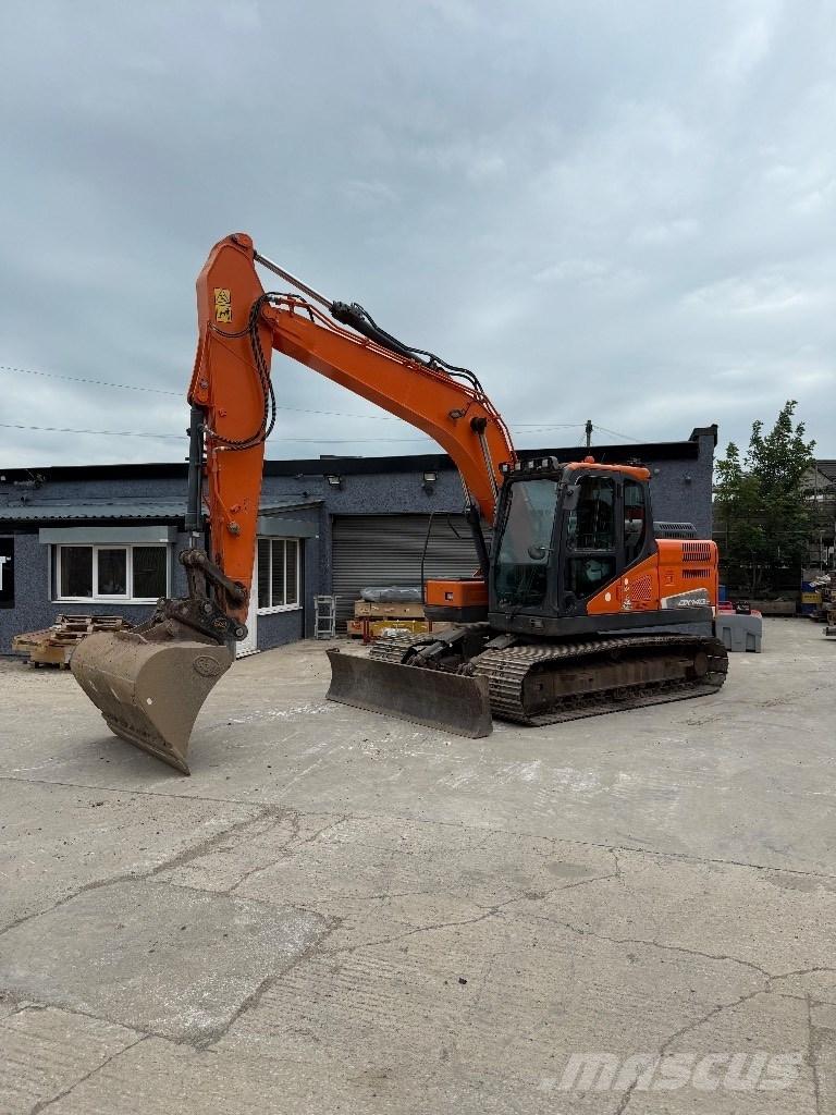 Doosan DX 140 LC Εκσκαφείς με ερπύστριες