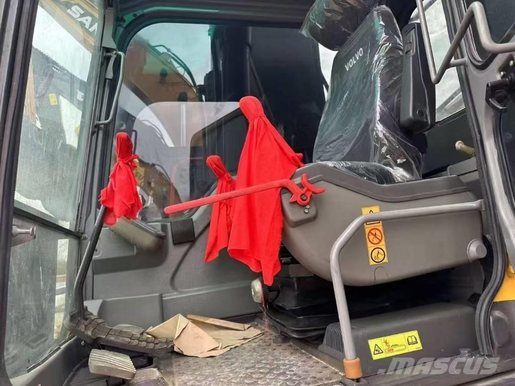 Volvo 240 Εκσκαφείς με ερπύστριες