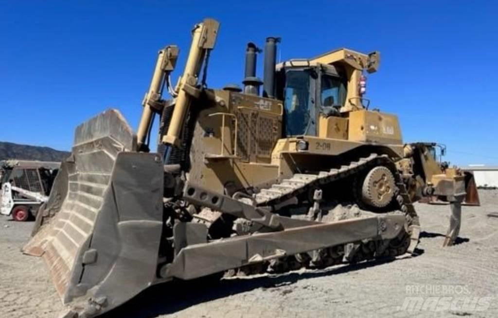 CAT D10T Μπουλντόζες με ερπύστριες