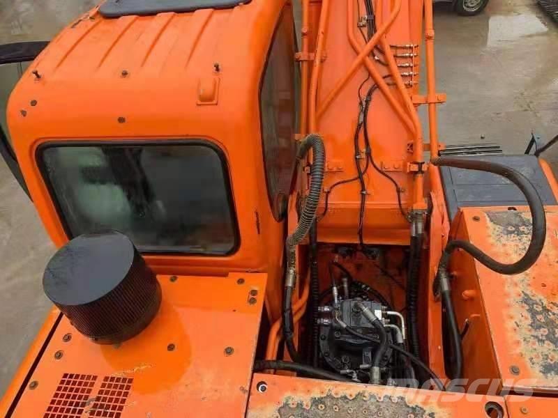 Doosan DX300LC Εκσκαφείς με ερπύστριες