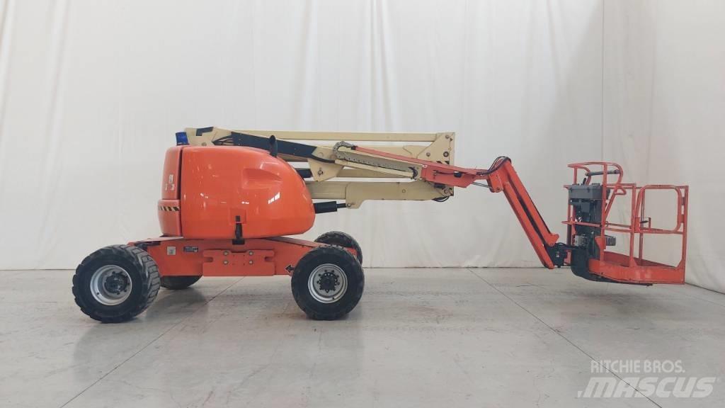 JLG 450 AJ Ανυψωτήρες με αρθρωτό βραχίονα