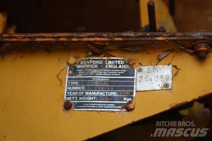 Benford TJ2500 2J Dumpers εργοταξίου